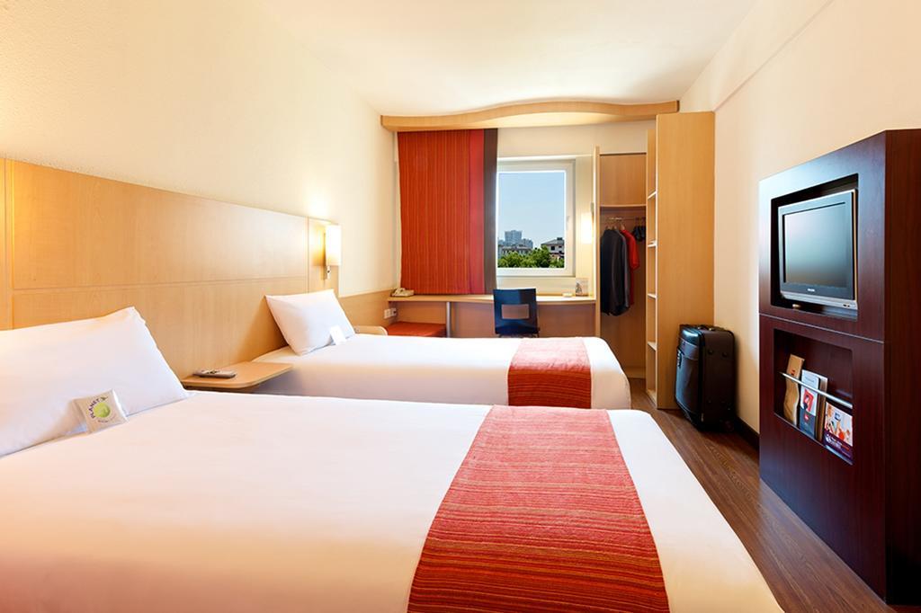 Ibis Chuzhou 1912 Hotell Exteriör bild