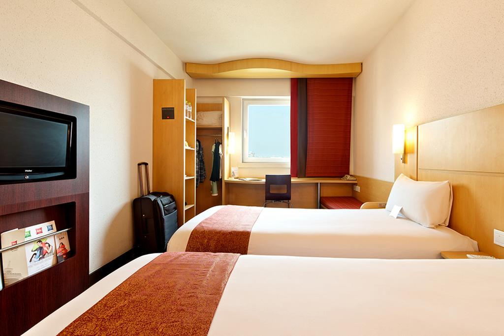 Ibis Chuzhou 1912 Hotell Exteriör bild
