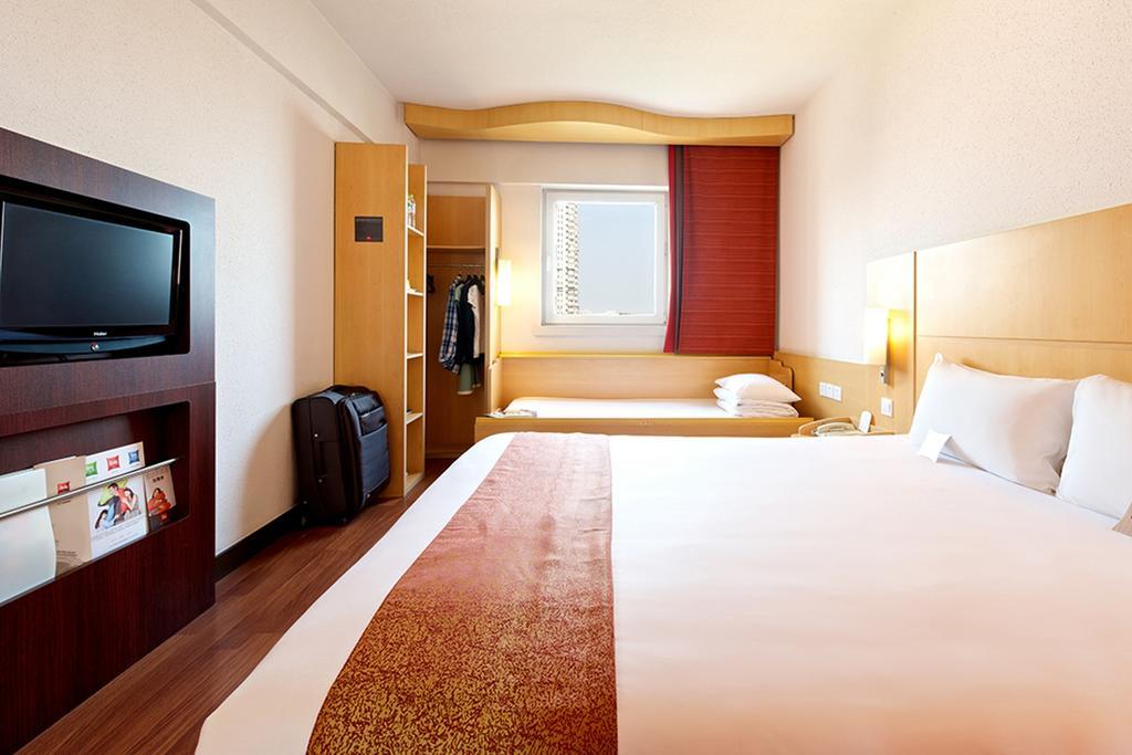 Ibis Chuzhou 1912 Hotell Exteriör bild