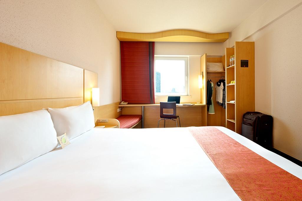 Ibis Chuzhou 1912 Hotell Exteriör bild