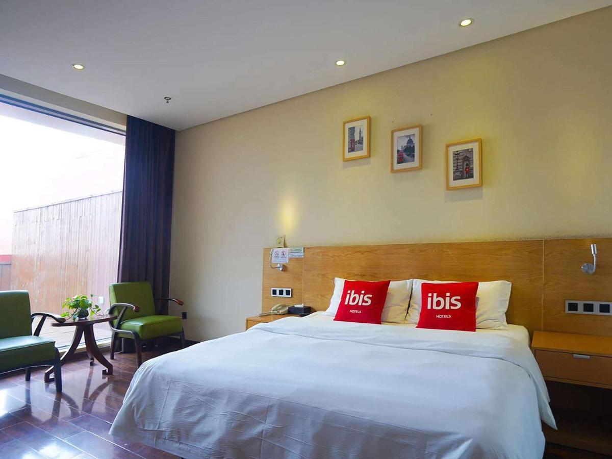 Ibis Chuzhou 1912 Hotell Exteriör bild