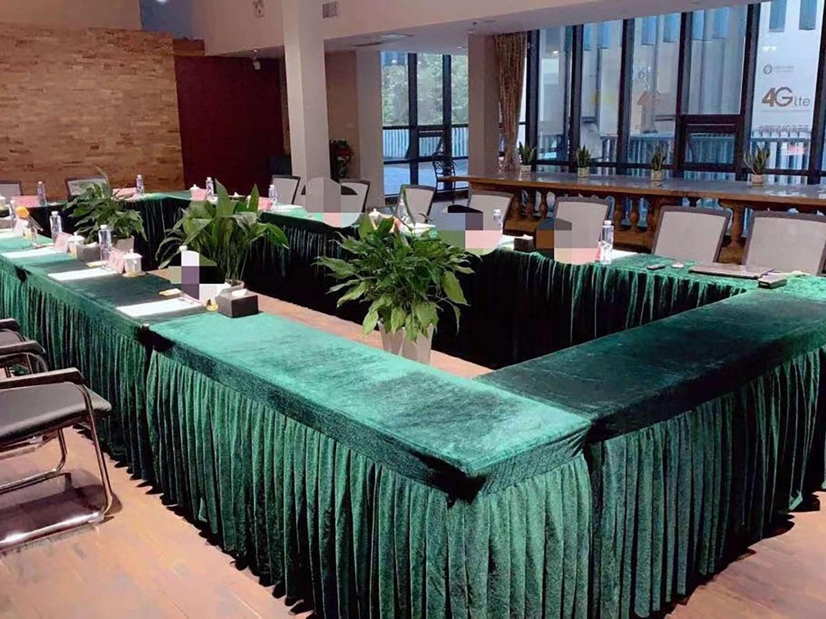 Ibis Chuzhou 1912 Hotell Exteriör bild