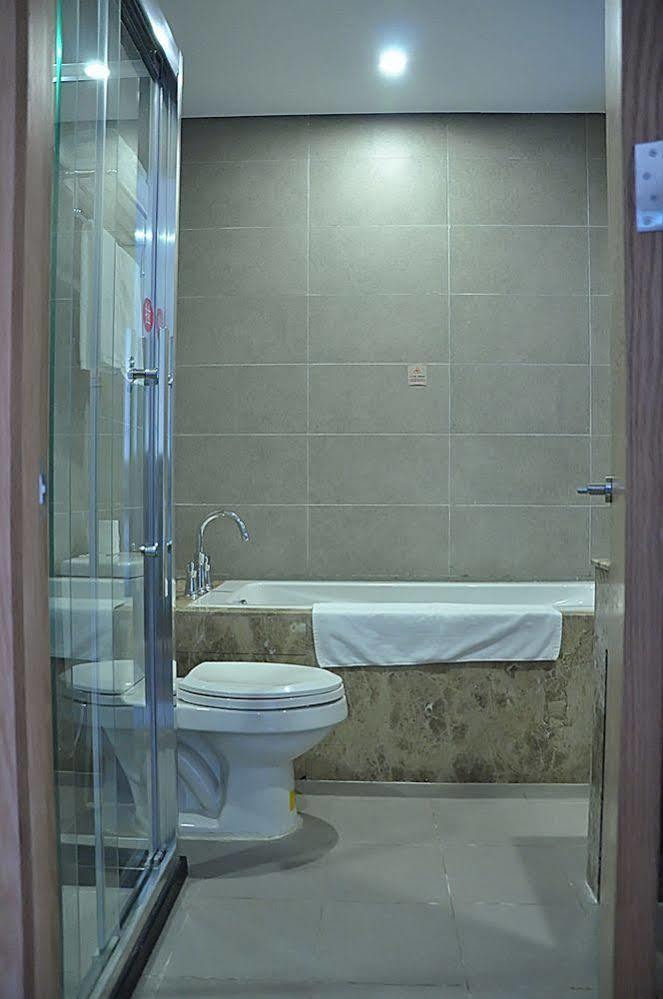 Ibis Chuzhou 1912 Hotell Exteriör bild